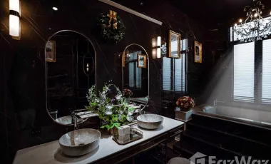 4 Bedroom Villa for sale in Bang Ao, Bangkok