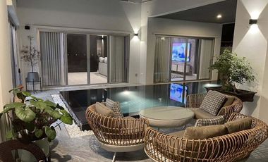 Luxury Pool Villa at Noble Tara Pattanakan - Sale/Rent
