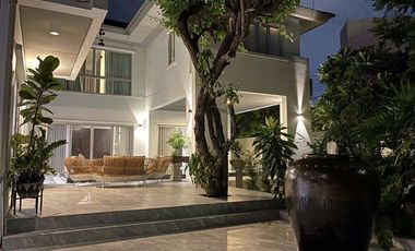 Luxury Pool Villa at Noble Tara Pattanakan - Sale/Rent