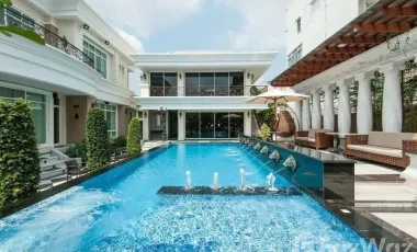 5 Bedroom Villa for sale in Din Daeng, Bangkok