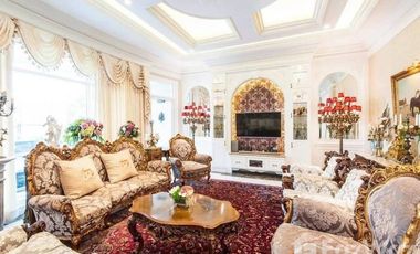 5 Bedroom Villa for sale in Din Daeng, Bangkok