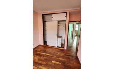 VENTA 3 AMBIENTES CON COCHERA DOBLE EN LANUS OESTE