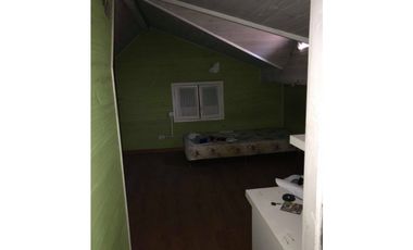 VENTA CHALET CON DEPARTAMENTO INDEPENDIENTE Y QUINCHO ASADOR