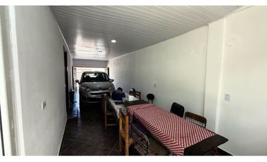 VENTA CASA 4 DORMITORIOS Y DEPARTAMENTO LOTE 333m2 ZACAGNINI