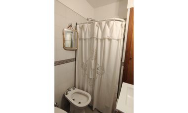 Semipiso 3 ambientes Edif. Categoría. Plaza Mitre