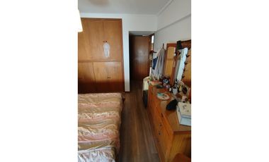 Semipiso 3 ambientes Edif. Categoría. Plaza Mitre