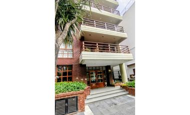 Semipiso 3 ambientes Edif. Categoría. Plaza Mitre