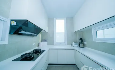 4 Bedroom Villa for sale in Saphan Sung, Bangkok