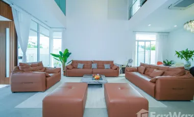 4 Bedroom Villa for sale in Saphan Sung, Bangkok