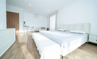 4 Bedroom Villa for sale in Saphan Sung, Bangkok