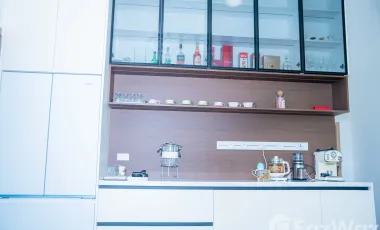 4 Bedroom Villa for sale in Saphan Sung, Bangkok