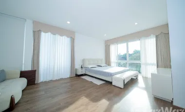4 Bedroom Villa for sale in Saphan Sung, Bangkok