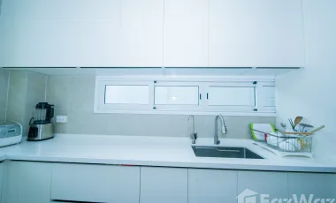 4 Bedroom Villa for sale in Saphan Sung, Bangkok