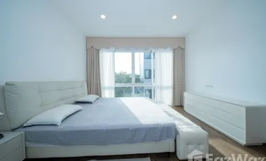 4 Bedroom Villa for sale in Saphan Sung, Bangkok