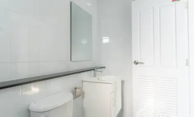 3 Bedroom House for sale in Saraphi, Chiang Mai