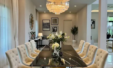 A Luxury Single House in Pattanakarn