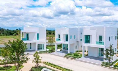 2 Bedroom House for sale at Ray Hangdong