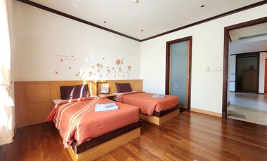 2 Bedroom 2 Bathroom 149 SQM with Gigantic pool view