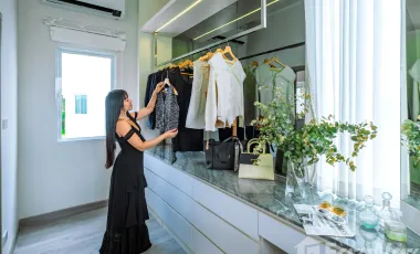 4 Bedroom House for sale at Ray Hangdong