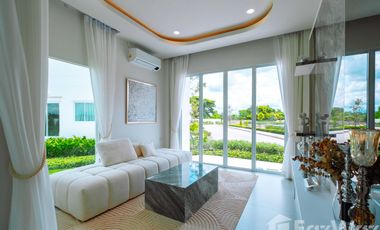 4 Bedroom House for sale at Ray Hangdong