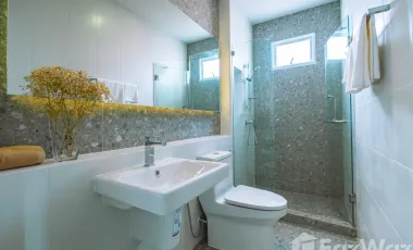 4 Bedroom House for sale at Ray Hangdong