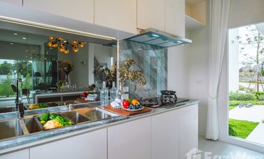 4 Bedroom House for sale at Ray Hangdong