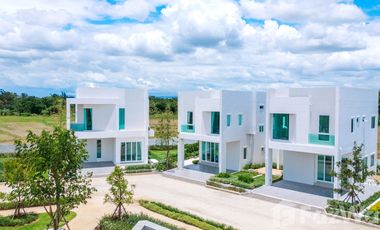 3 Bedroom House for sale at Ray Hangdong