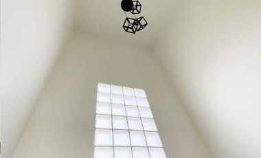 Modern Elegance in the Heart of Hang Dong