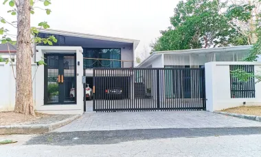 4 Bedroom House for sale in San Kamphaeng, Chiang Mai