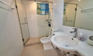 Lovely condo with 2bedrooms and 1bathrooms