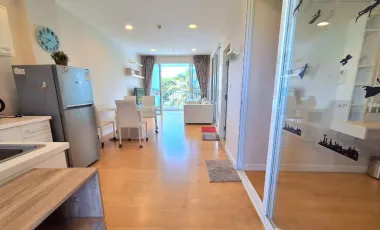Lovely condo with 2bedrooms and 1bathrooms