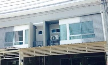 3 Bedroom Villa for sale at Indy Prachauthit 90 (1)