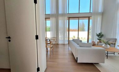 3 Bedroom Pool Villa for Rent in Cha Am