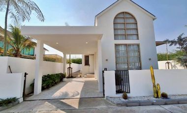 3 Bedroom Pool Villa for Rent in Cha Am
