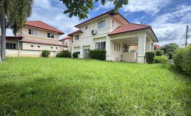 3 Bedroom House for sale at Baan Rungaroon 3