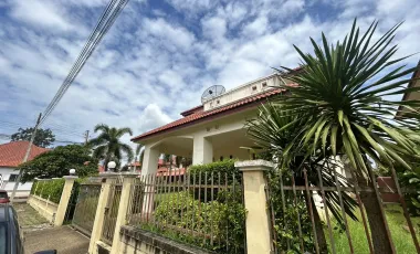 3 Bedroom House for sale at Baan Rungaroon 3