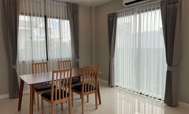 3 Bedrooms House for rent in Graceland