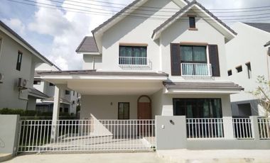 3 Bedrooms House for rent in Graceland