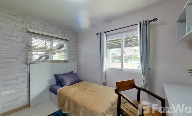 4 Bedroom House for sale at Thanakrit House