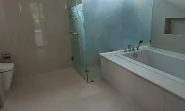 4 Bedroom House for sale at Siwalee Sankampang