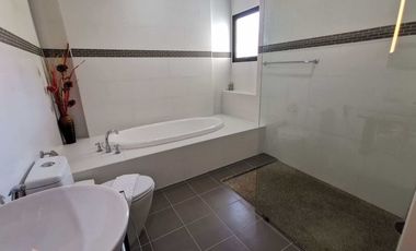 4 Bedroom House for rent at Choengmon Gardens