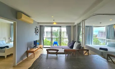 Stunning 2-bedroom condo with breathtaking sea view