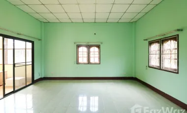 6 Bedroom House for sale in Lampao, Kalasin