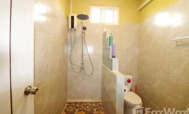 6 Bedroom House for sale in Lampao, Kalasin