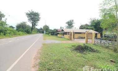 6 Bedroom House for sale in Lampao, Kalasin