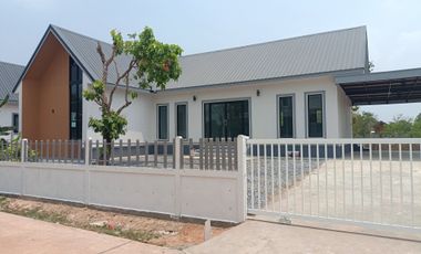 3 Bedroom House for sale in Phang Khwang, Sakon Nakhon