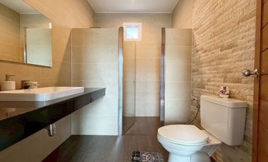 3 Bedroom Pool Villa for Rent at Nice Breeze 7
