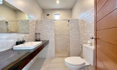 3 Bedroom Pool Villa for Rent at Nice Breeze 7