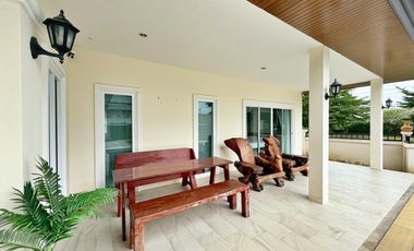 3 Bedroom Pool Villa for Rent at Nice Breeze 7