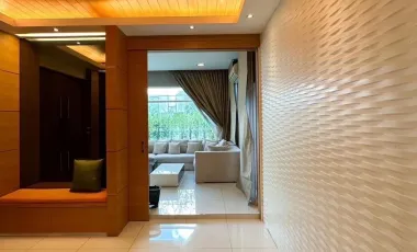 7 Bedrooms, 7 Bathrooms